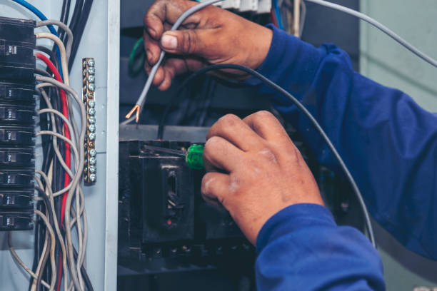 Best Electrical Contractors for Businesses  in Hobart, WI