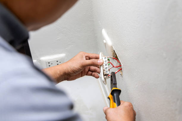 Best Emergency Electrical Repair  in Hobart, WI