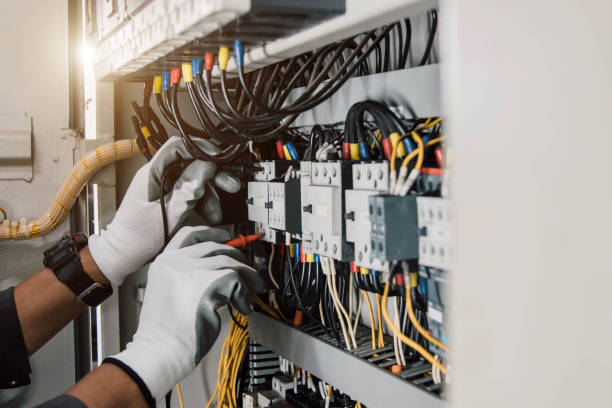 Best Residential Electrician Services  in Hobart, WI